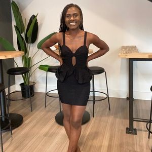Bodyfitted Mini Black Dress